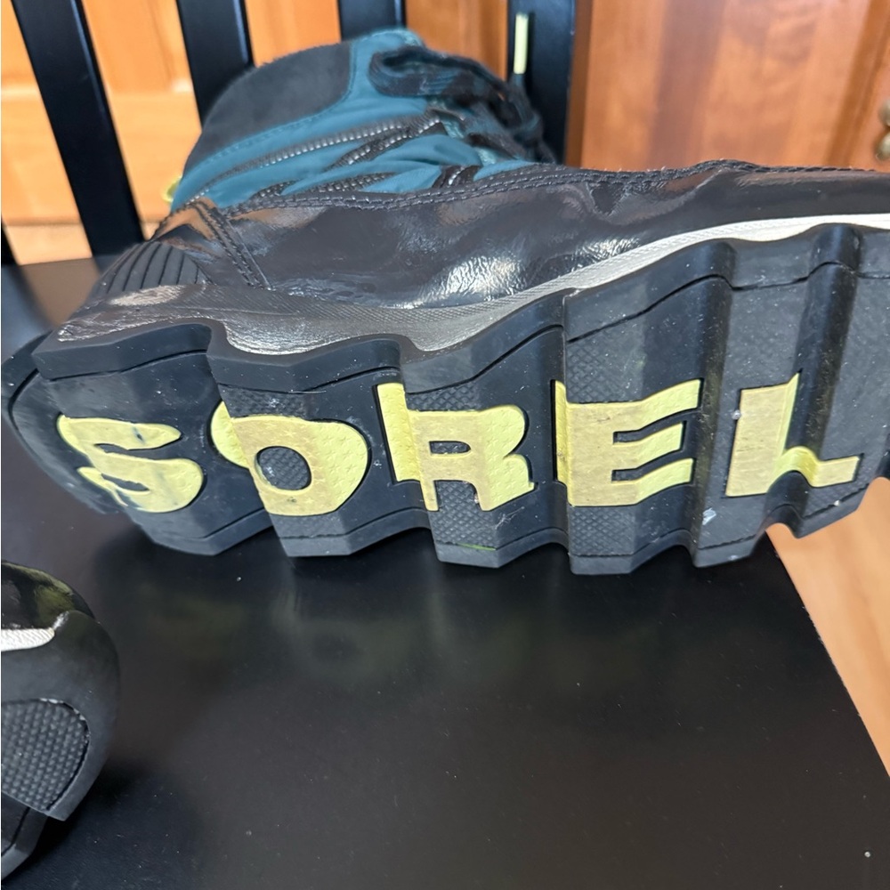 Sorel Women’s Sport Boot size 9 - Picture 6 of 9